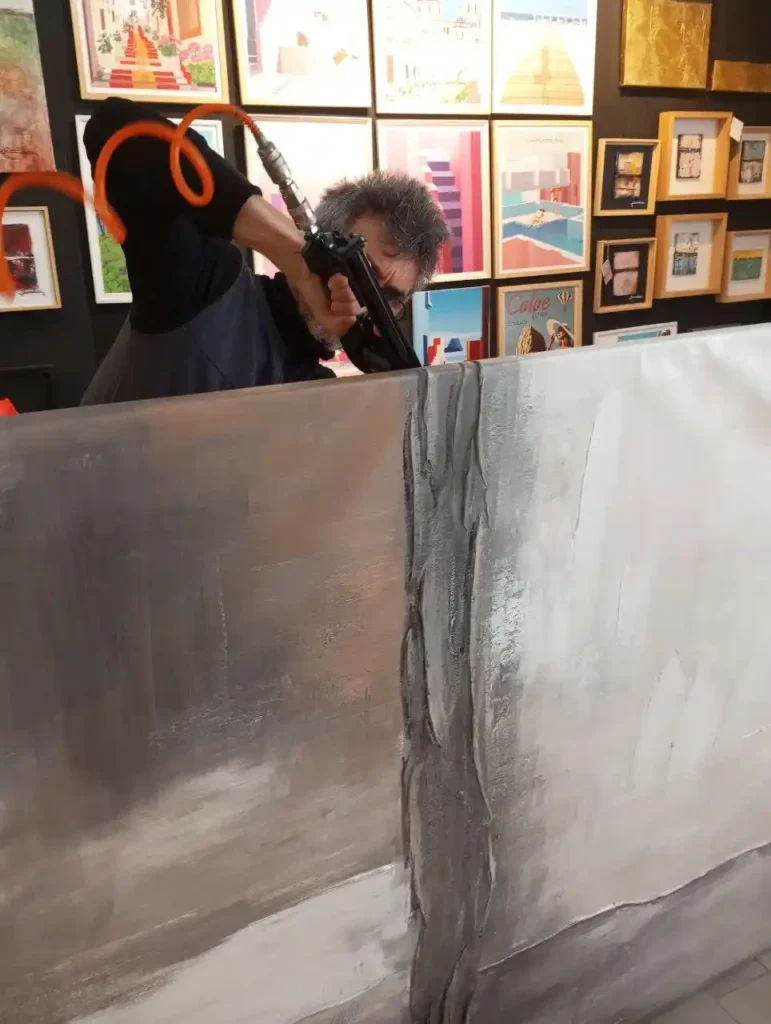 Montar lienzo en bastidor ya pintado